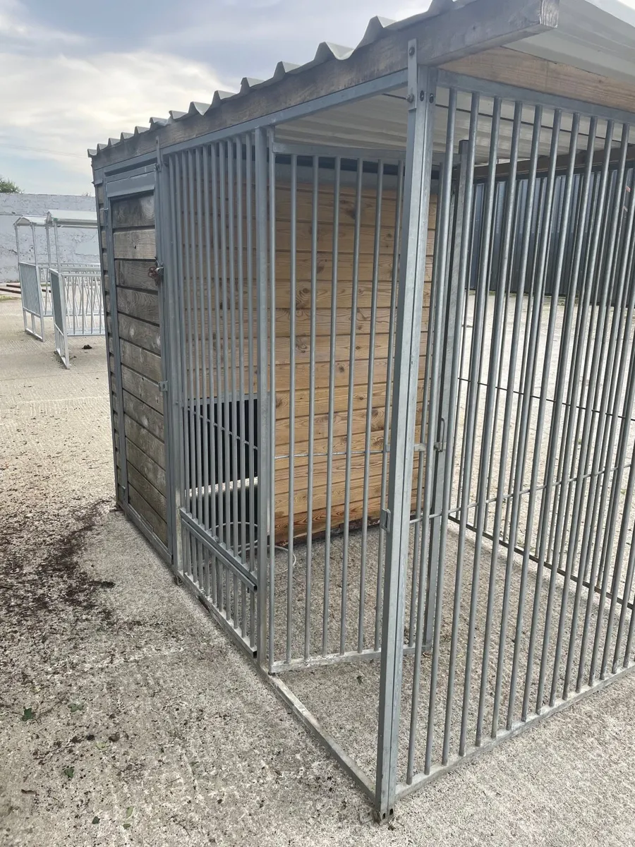Dog House and Run - Image 3