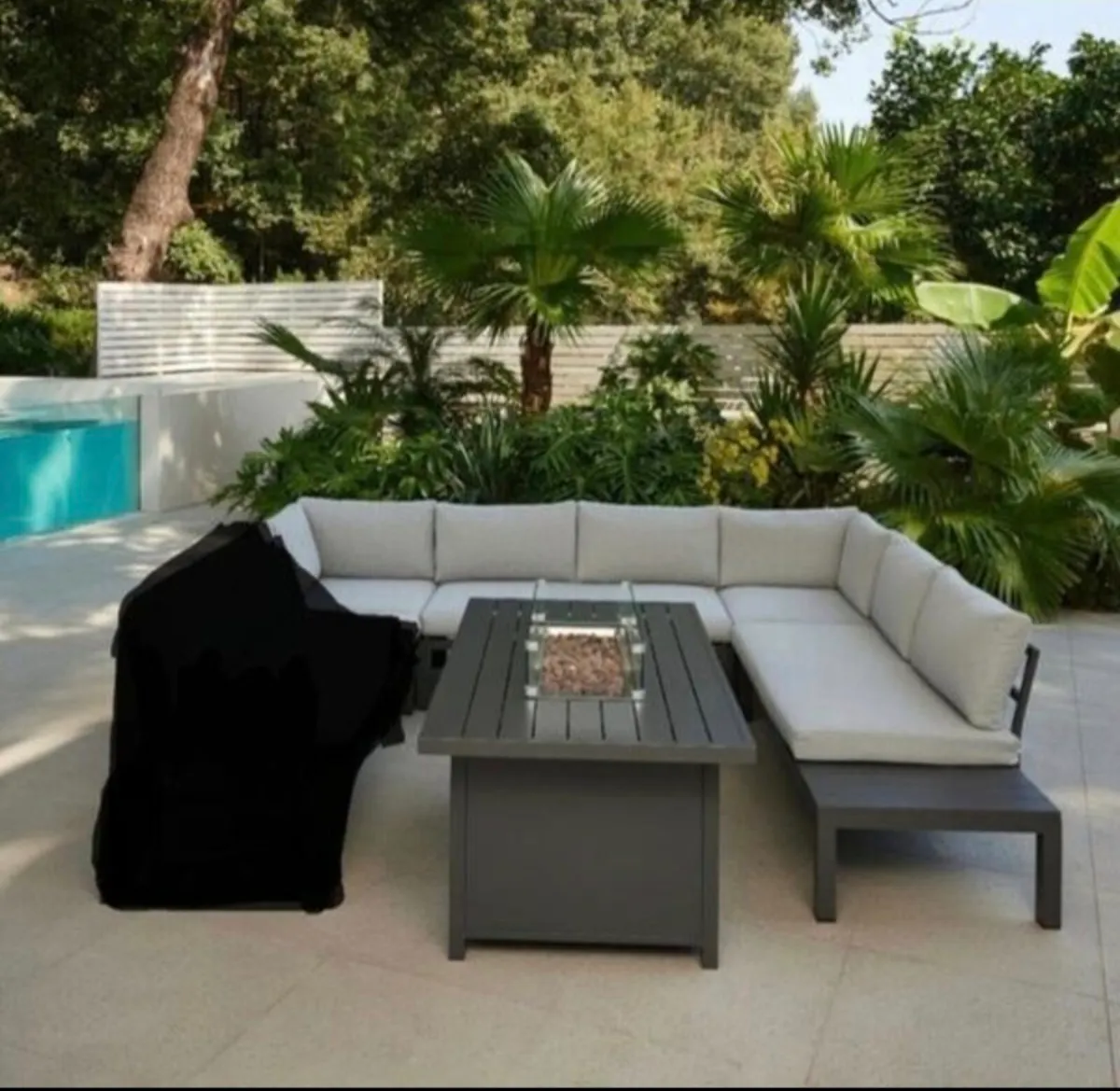 Garden furniture & firepit table - Image 1