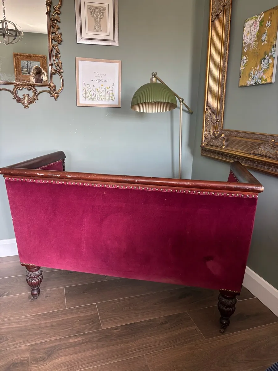 Antique 19th Century Mahogany Loveseat - Image 4