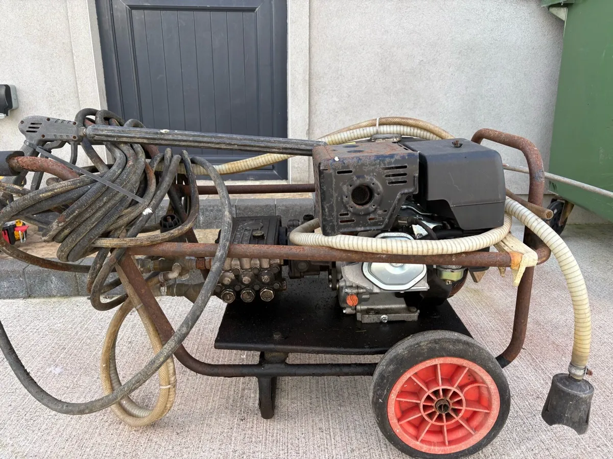 Honda Powerwasher - Image 1