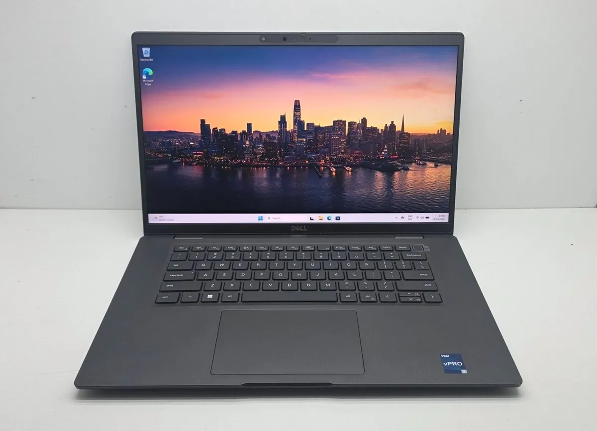 Dell Latitude 7530-i7(12gen)/ 32GB RAM/ 1TB Laptop