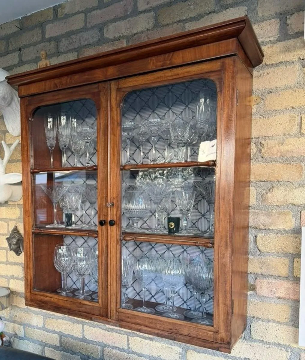 Display Cabinet - Image 2