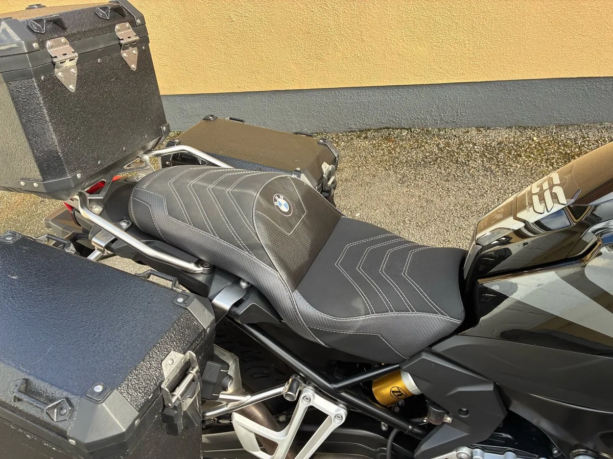 Bmw F850GS Adventure 2023 - Image 4