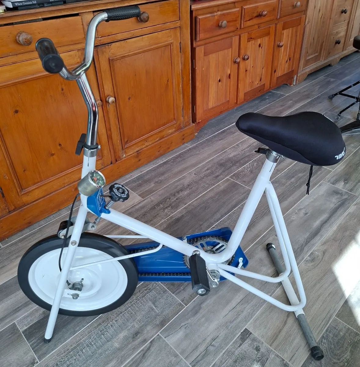 Kettler Exercise Bike (adult compact size) - Image 1