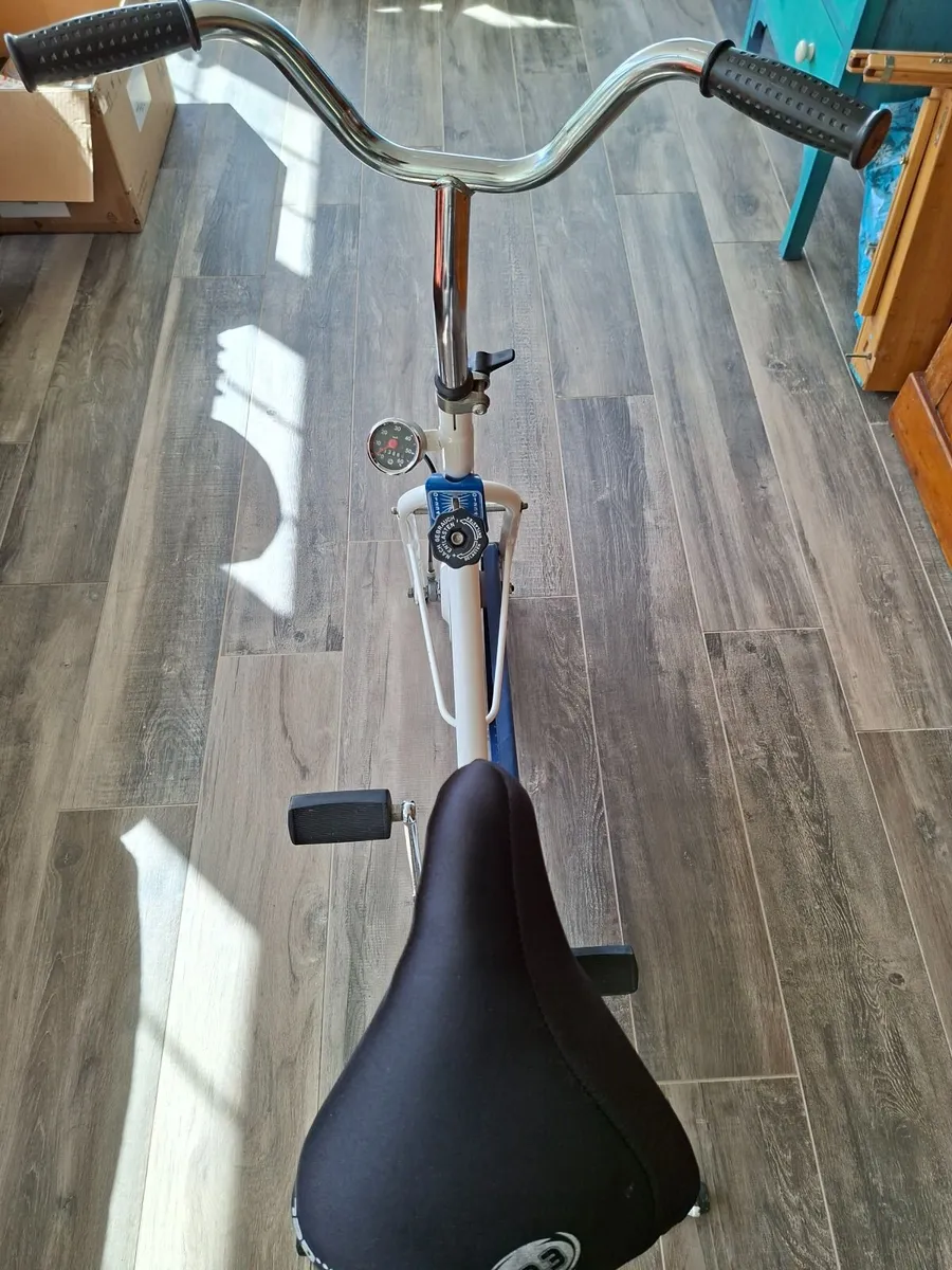 Kettler Exercise Bike (adult compact size) - Image 2