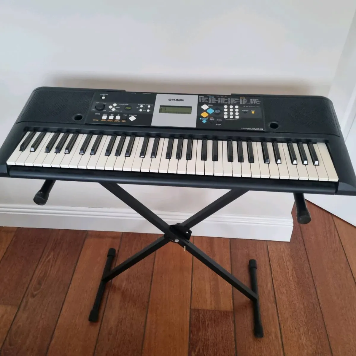 Digital piano keyboard