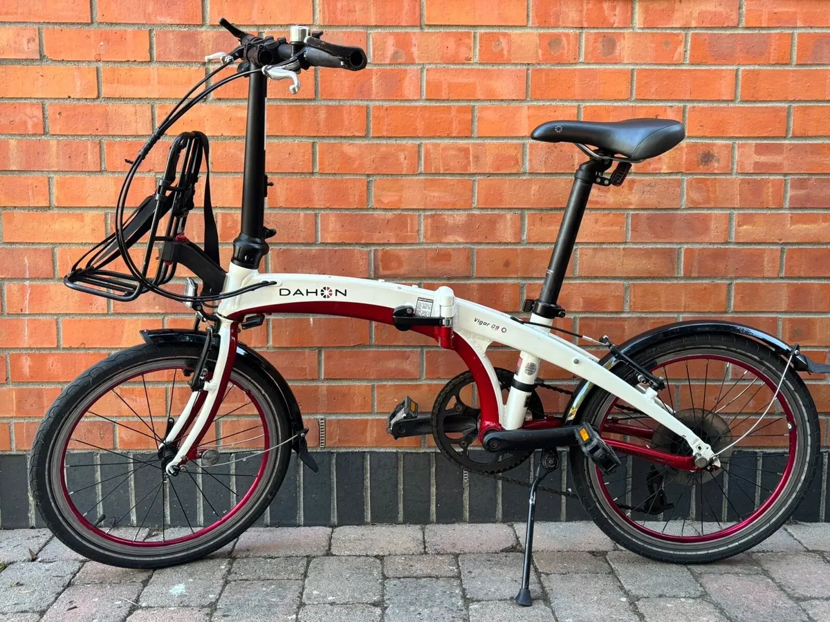 🚲 Dahon Vigor D9 Folding Bike 🚲 Dublin 6W - Image 1