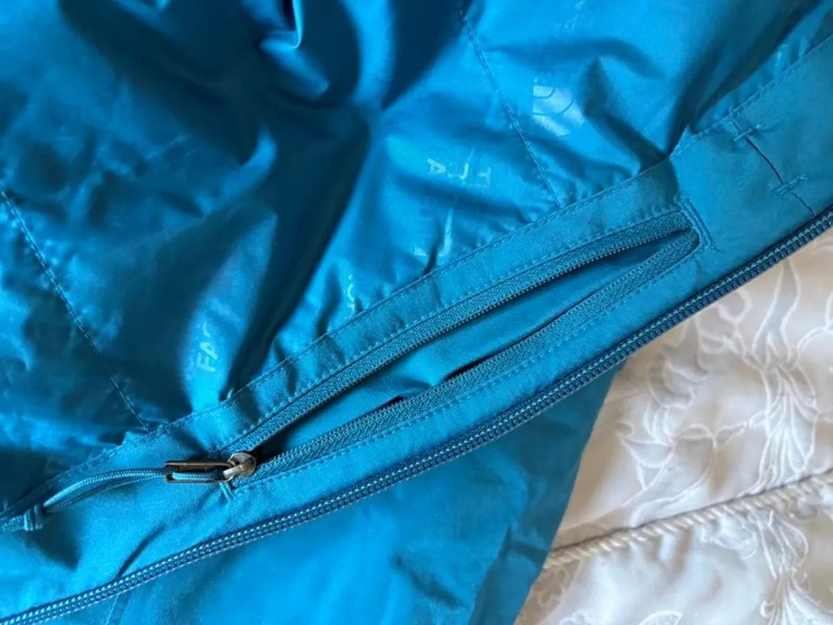 Mens North Face Ski Jacket - Image 3