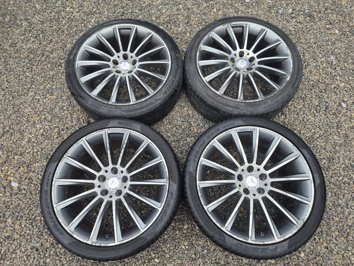 Mercedes AMG Turbine 19" *ORIGINAL* - Image 1