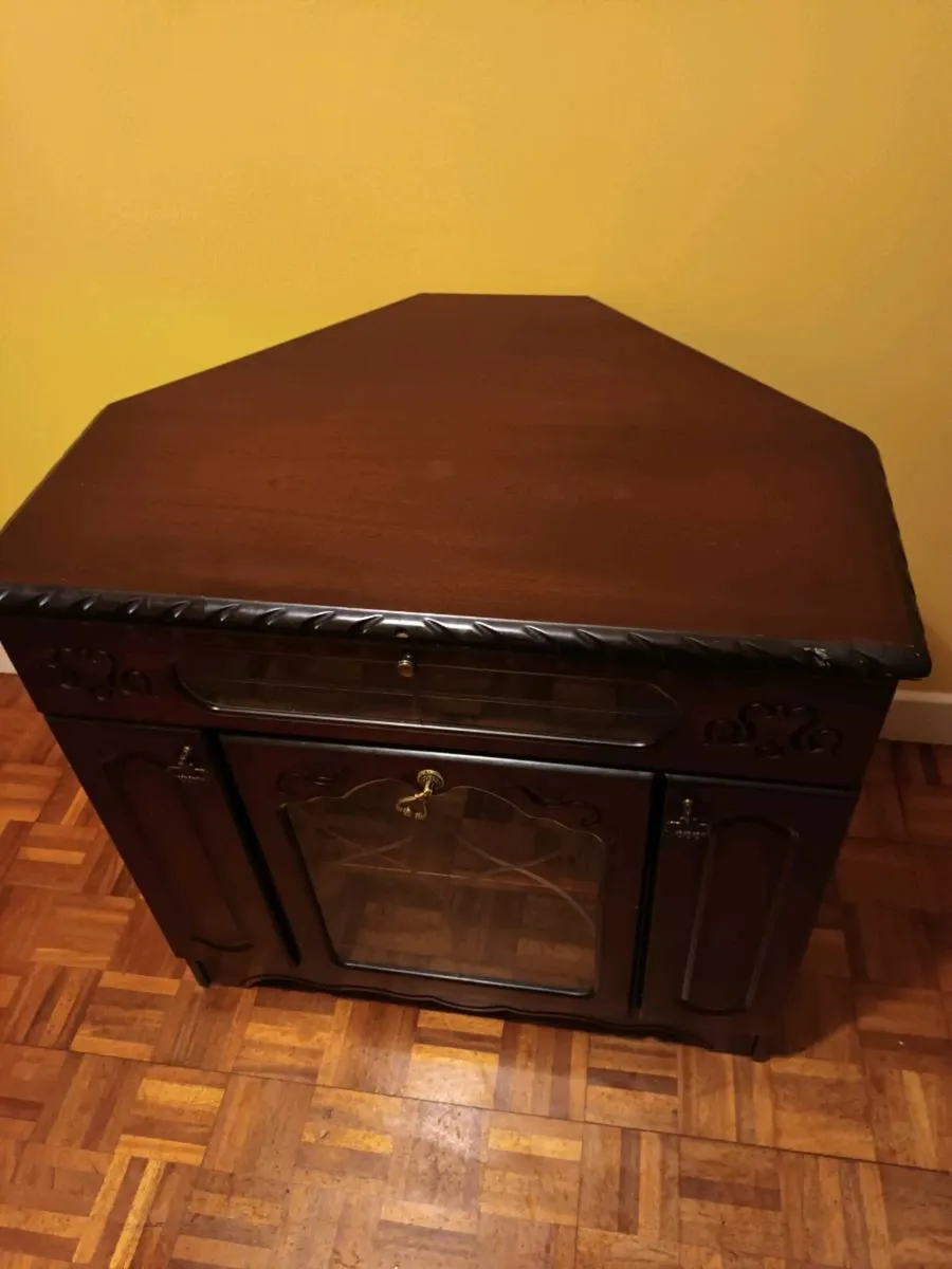 Mahogany Cabinet - Image 2