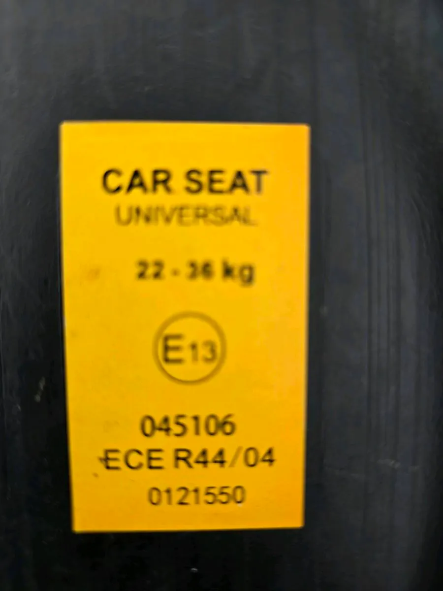 3 x kids booster seats - Image 2