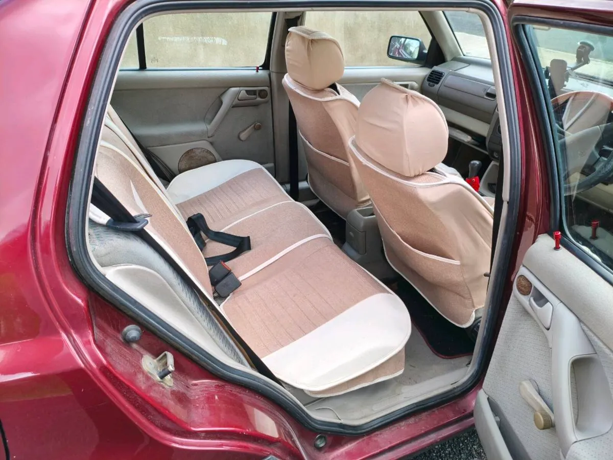 VW Vento 1.8 petrol - Image 4
