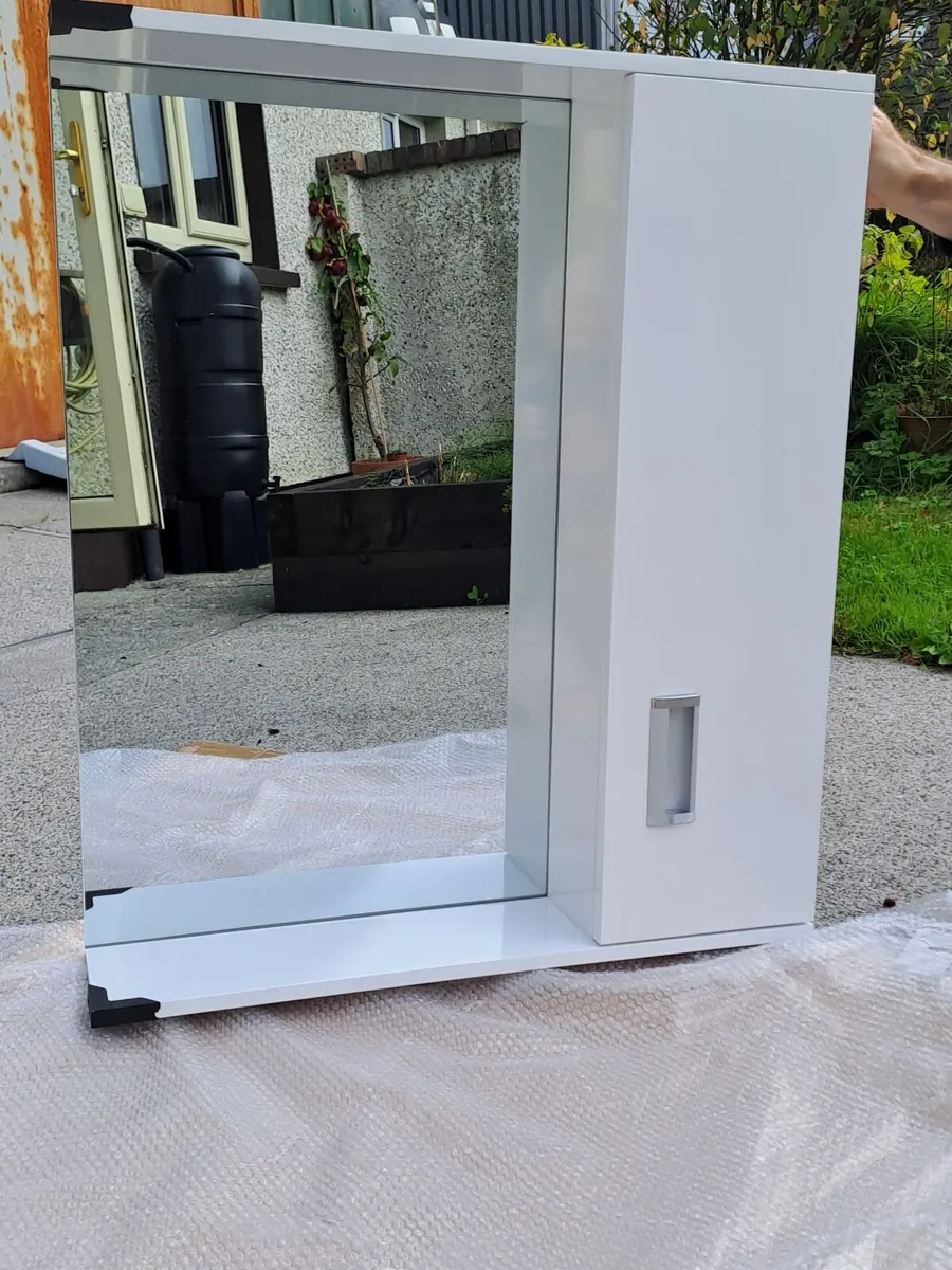 Bathroom Mirror Vanity Unit - Image 1