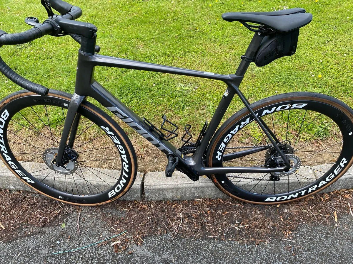New Giant Tcr advanced 2, 2026  Medium / Large, - Image 2