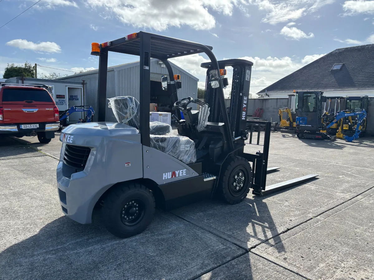 New Huayee HYP30 3 Ton Diesel 3 st - Image 4
