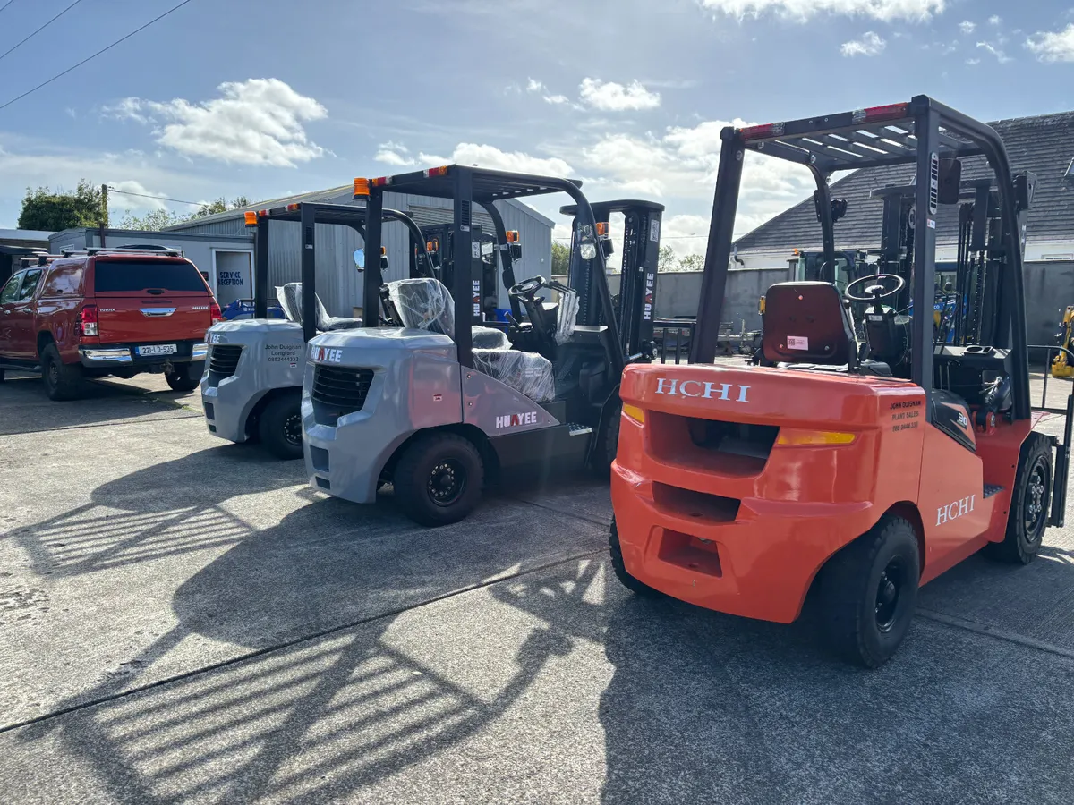 New Huayee HYP30 3 Ton Diesel 3 st - Image 2