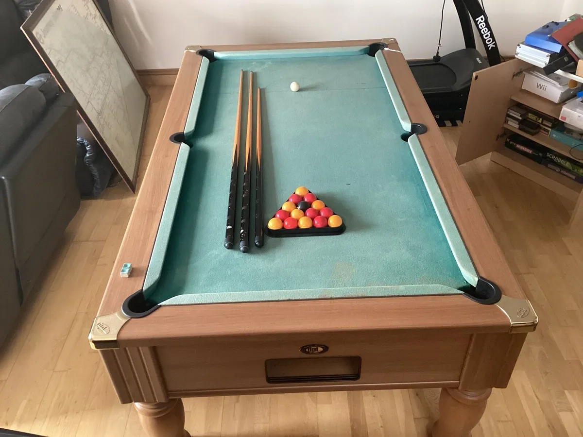Pool table - Image 4