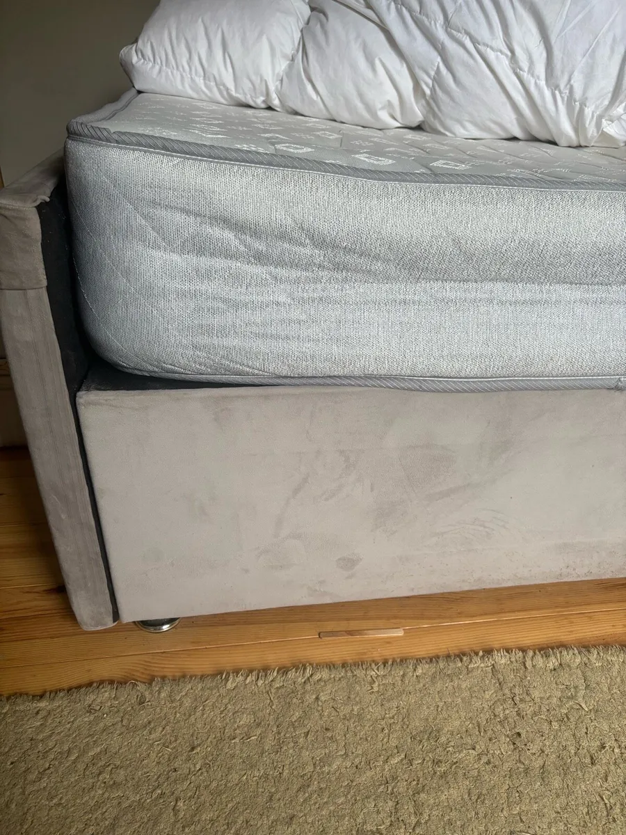 Bed - Image 4