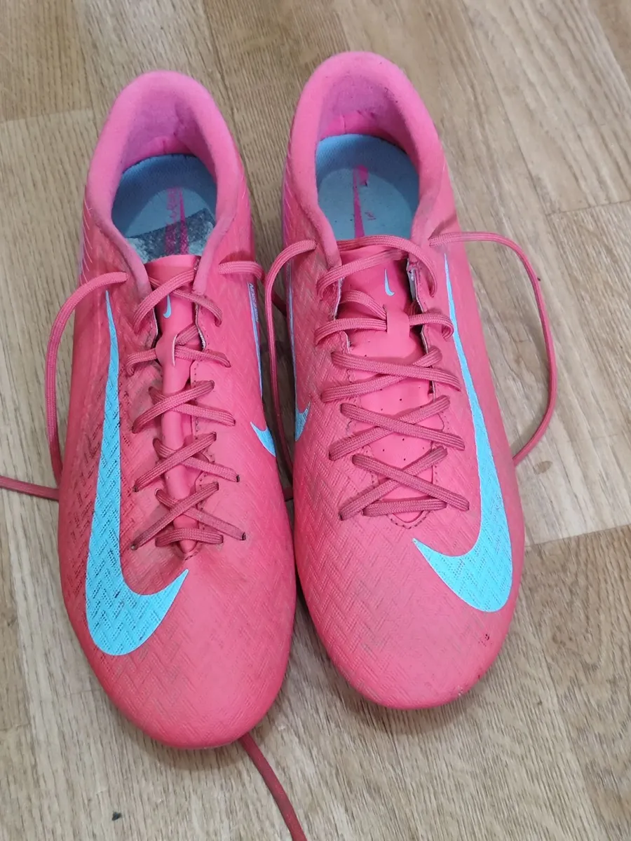 Football boots nike mercurial - Image 3