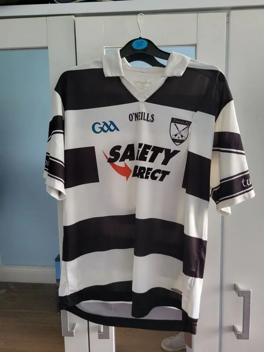 Turloughmore hurling jersey - Image 1