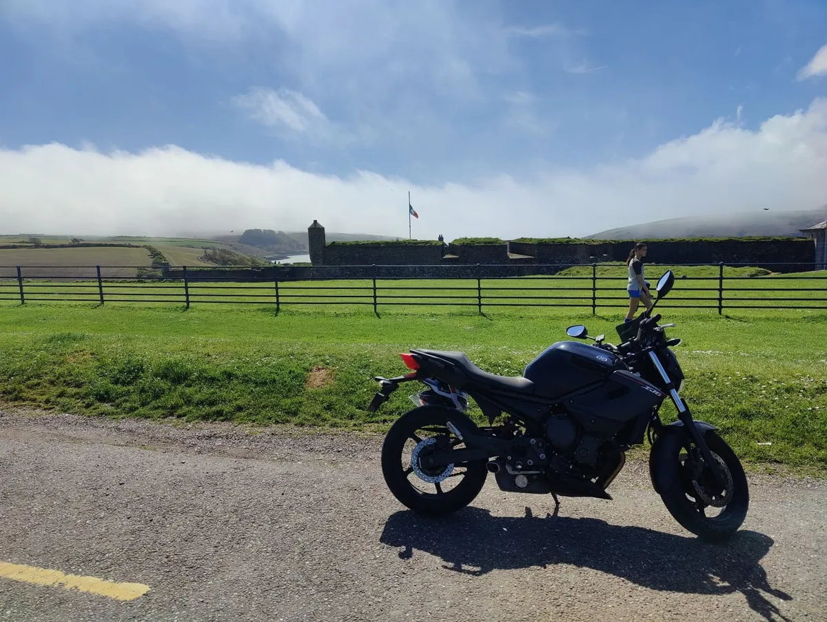 YAMAHA XJ6 2014 - Image 3