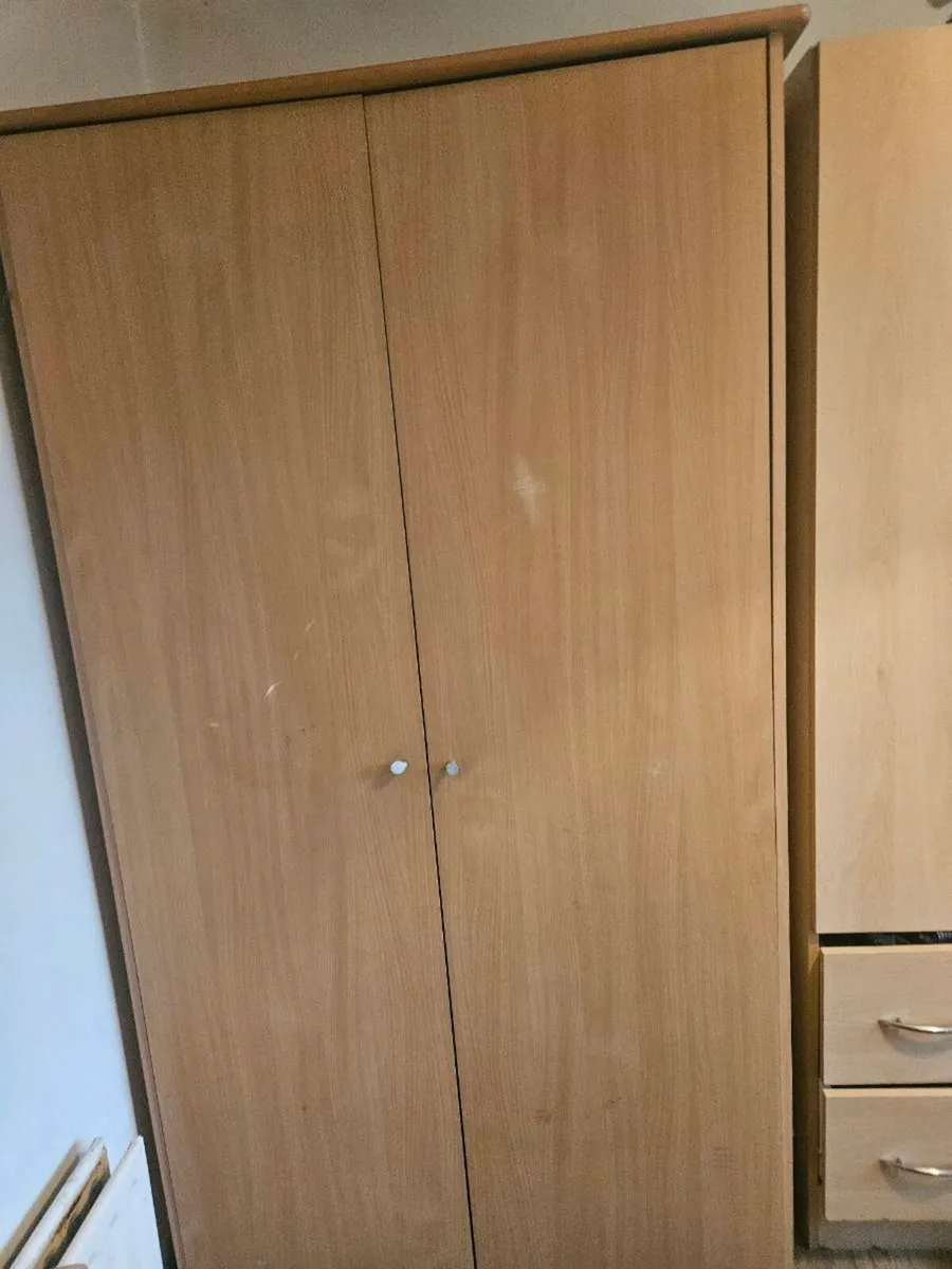 Wardrobe - Image 3