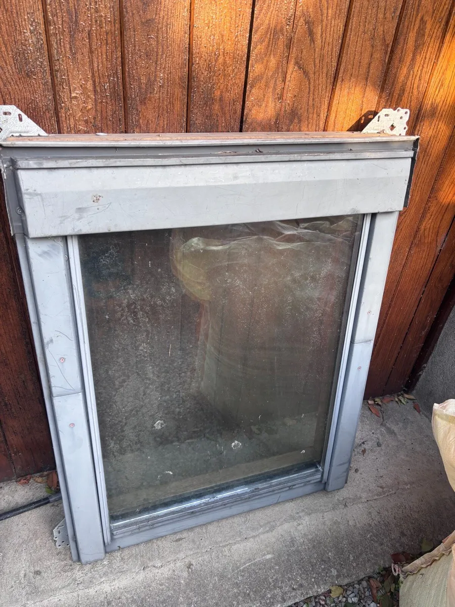 VELUX Roof window Second Hand - Image 3