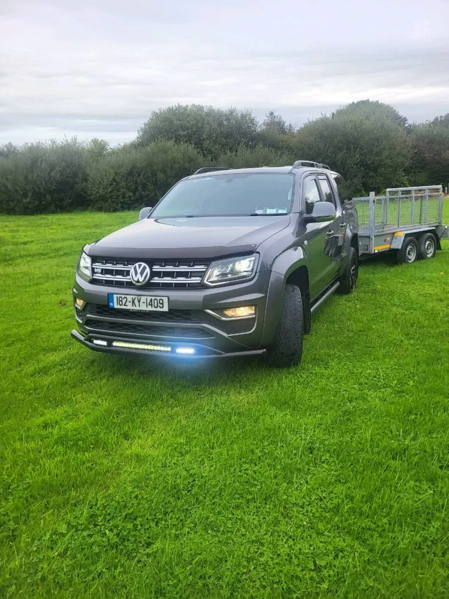 Volkswagen Amarok and Trailer - Image 1
