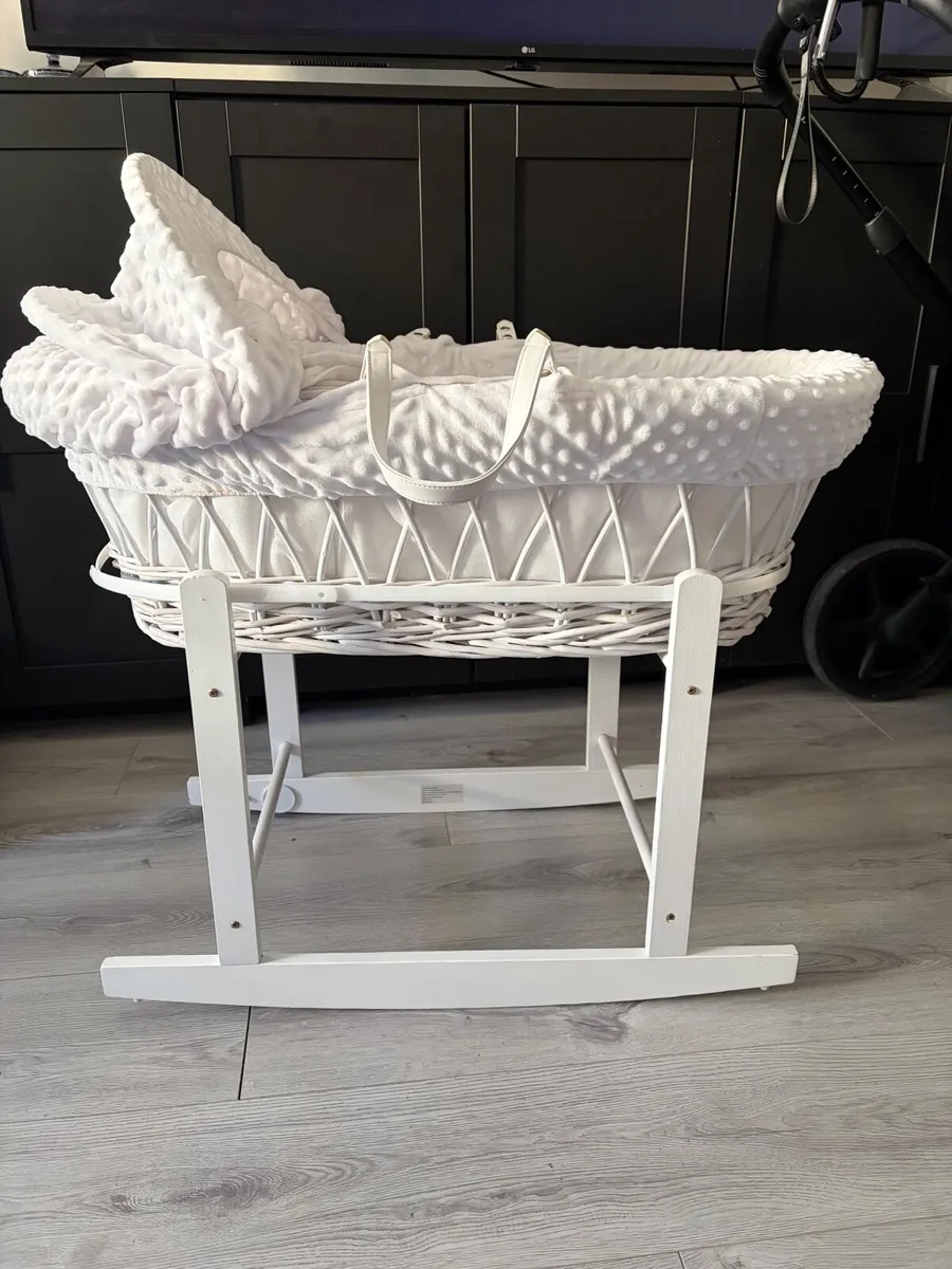 Moses basket - Image 2