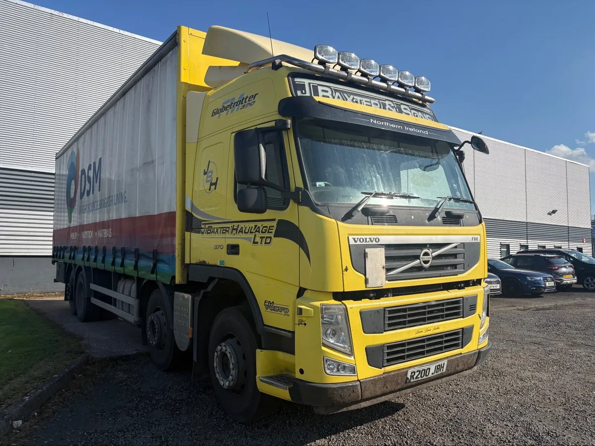 Volvo Other 2011 - Image 3