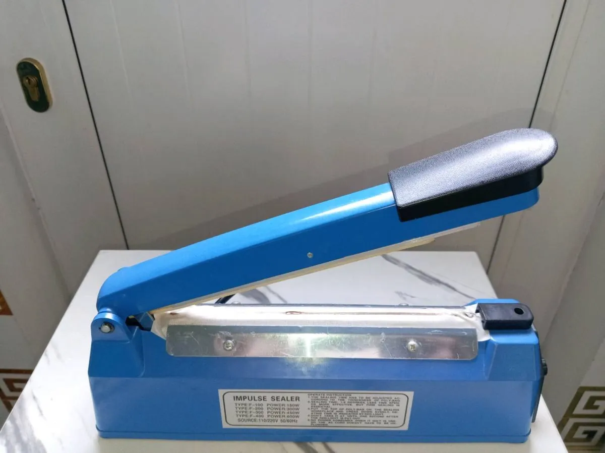 Heat Sealing Machine - Image 2