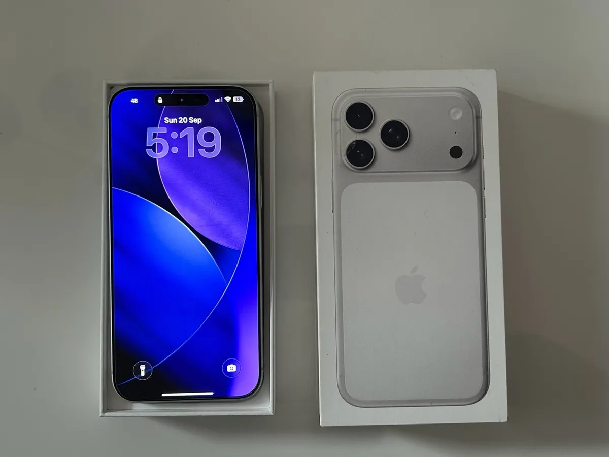 IPhone 17 Pro Max - Image 1