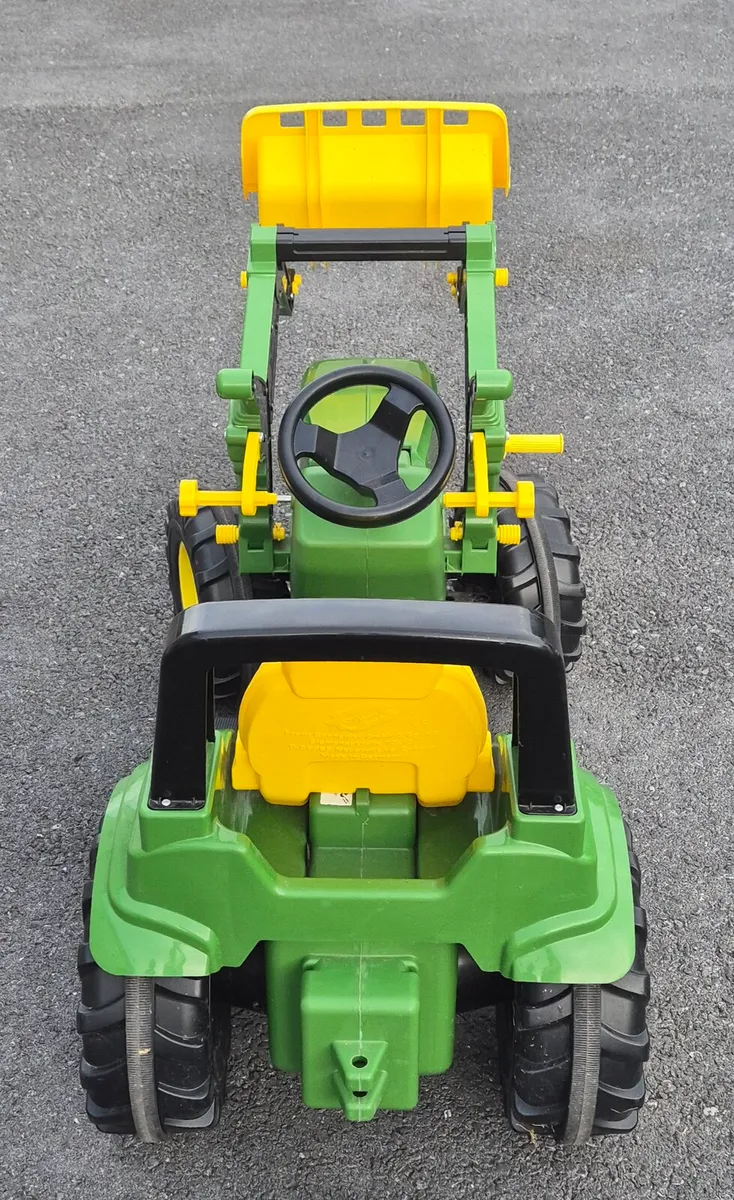Toy John Deere Pedal Tractor - Image 3