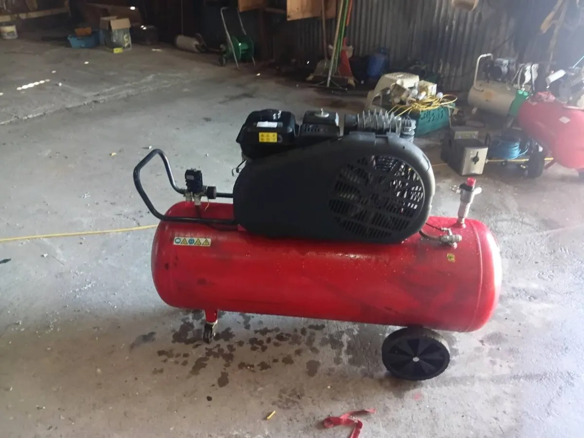 Air compressor - Image 3