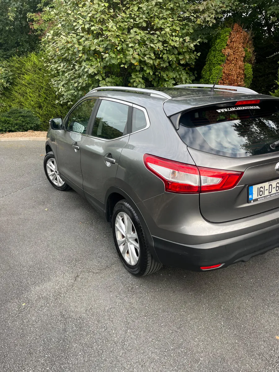 161 Nissan Qashqai Dig-T Acenta 1.2 Petrol - Image 1