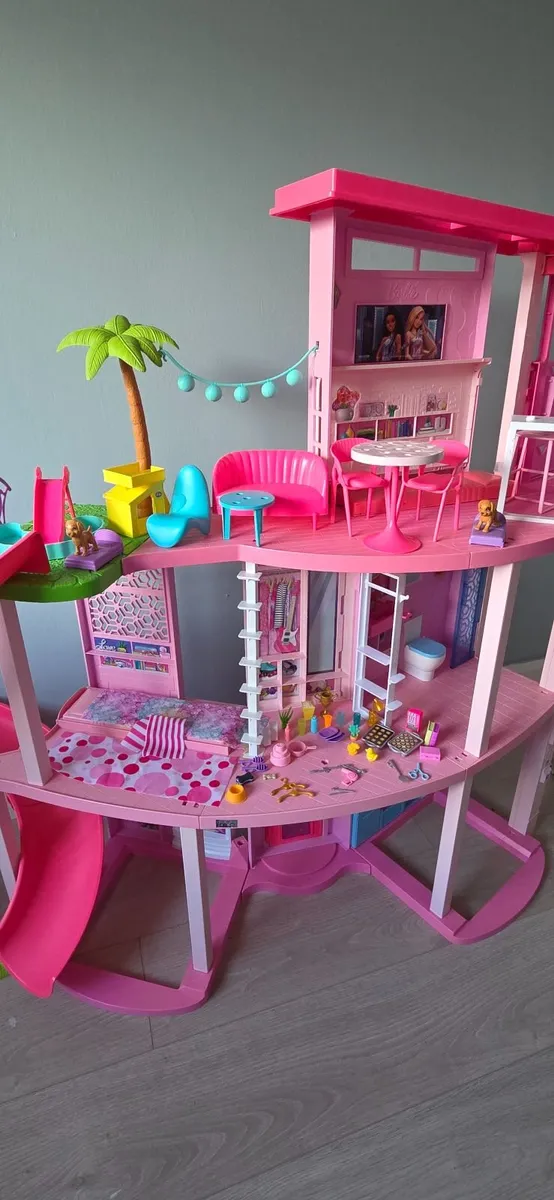 Barbie Dream house - Image 2