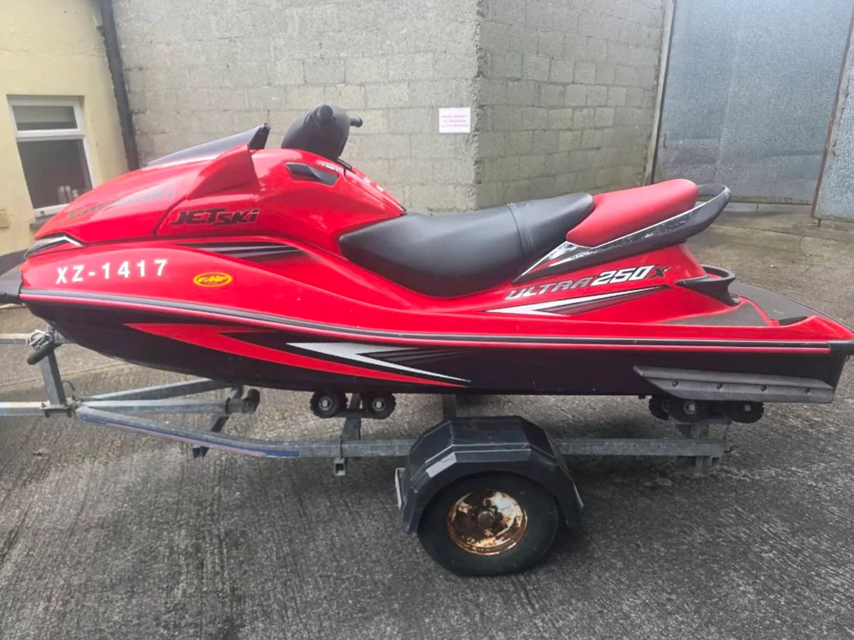 Kawasaki ultra 250X supercharged jet ski - Image 4