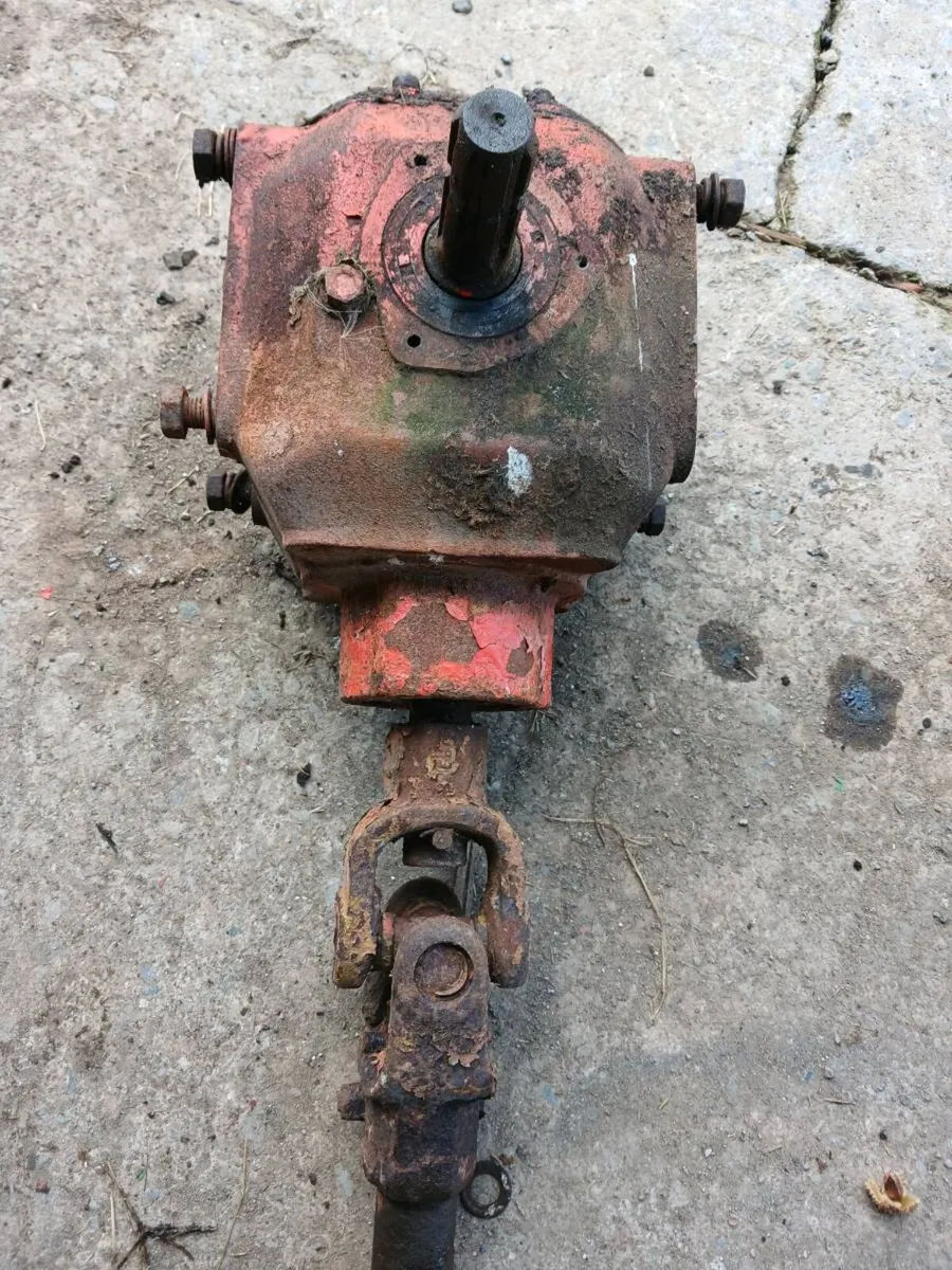 Vicon Fertiliser Hopper - NC Agitator Gear Box - Image 4