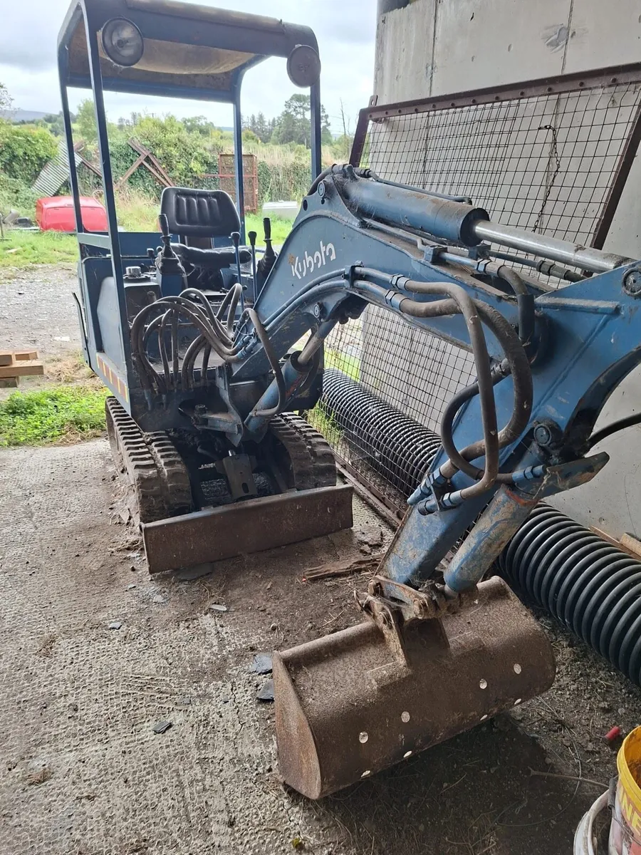 Mini digger 1.5 ton - Image 4
