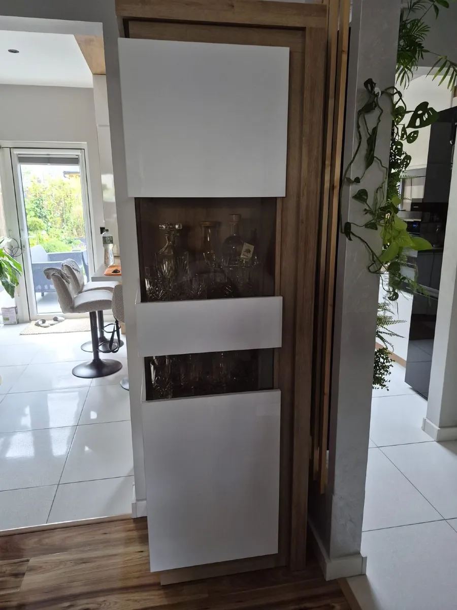 Cabinet and TV stand drawer - Image 1