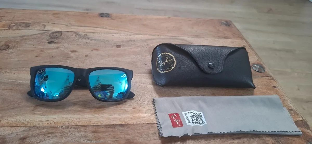 Ray ban sunglasses - Image 1