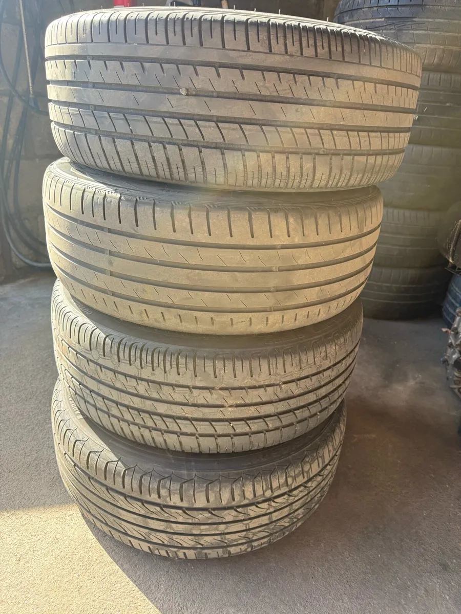 Toyota set of wheels for sale - Image 4