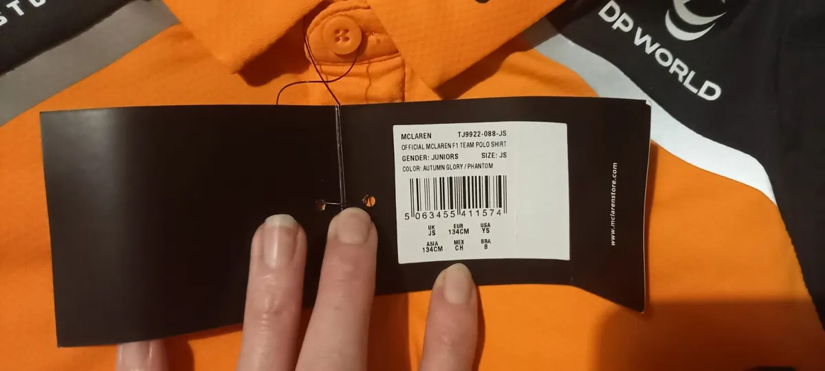 Official mclaren polo age 8-9 - Image 2