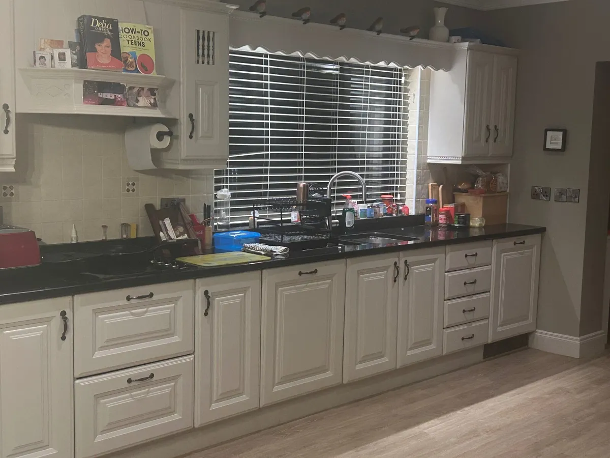 Full kitchen - Image 3