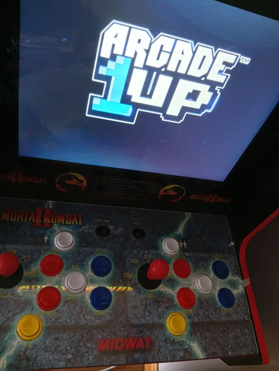 Mortal Arcade Machine - Image 2