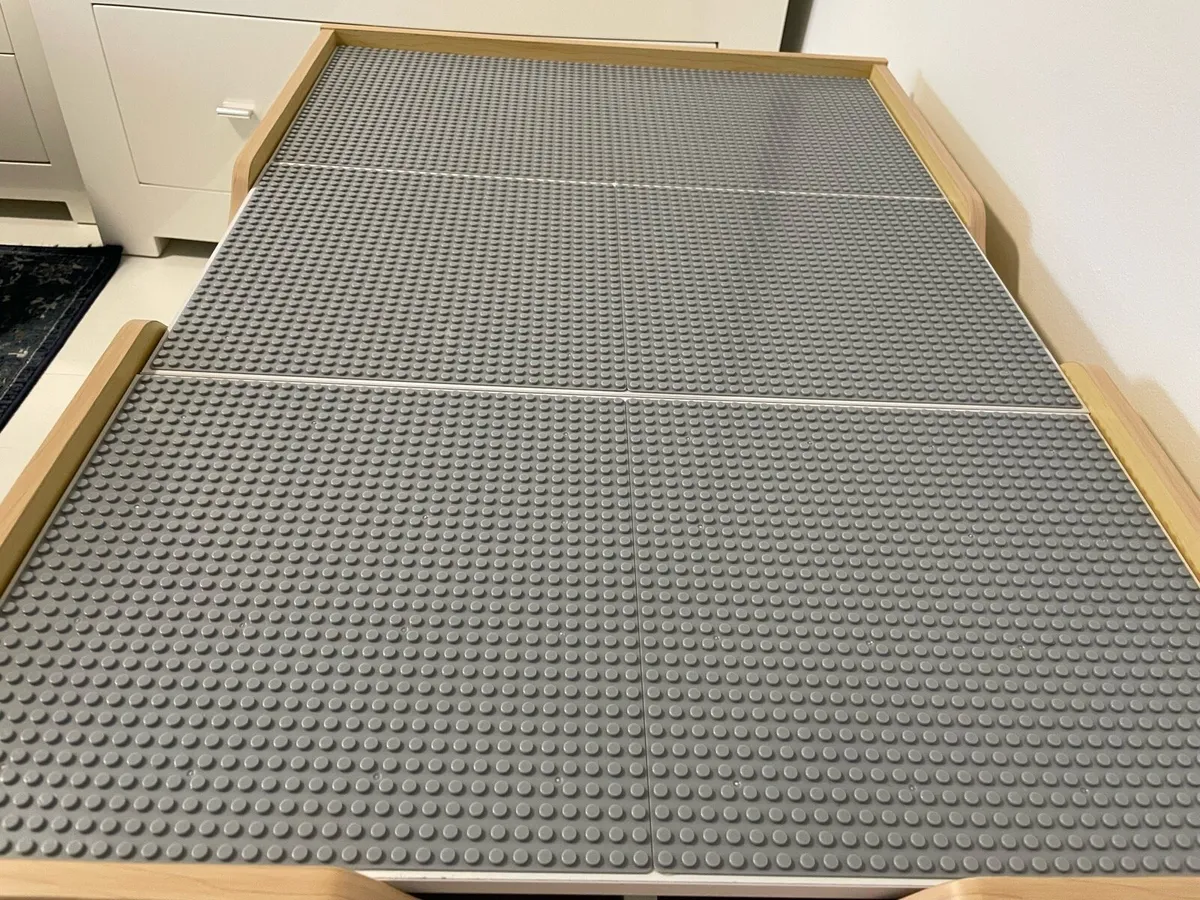 Play table - Image 3