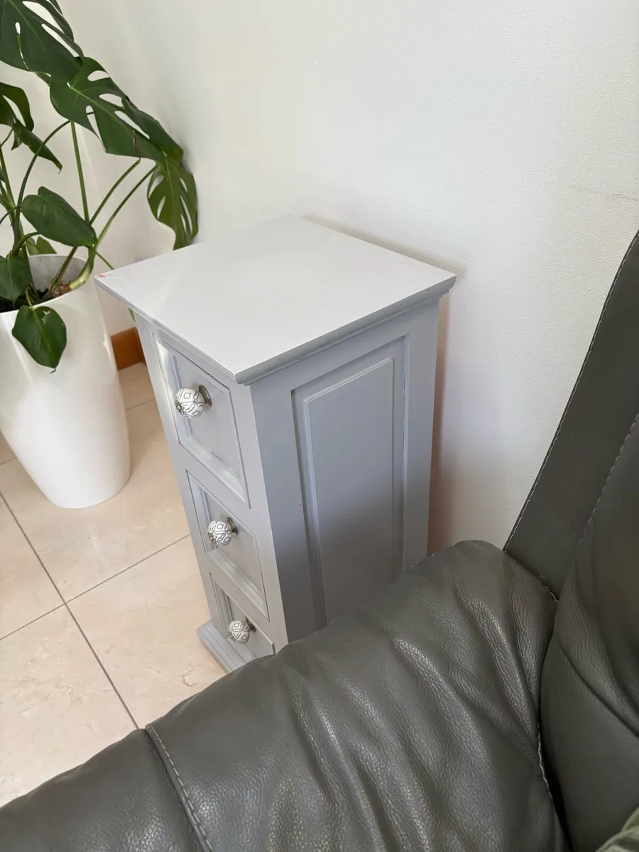 Side table - Image 4