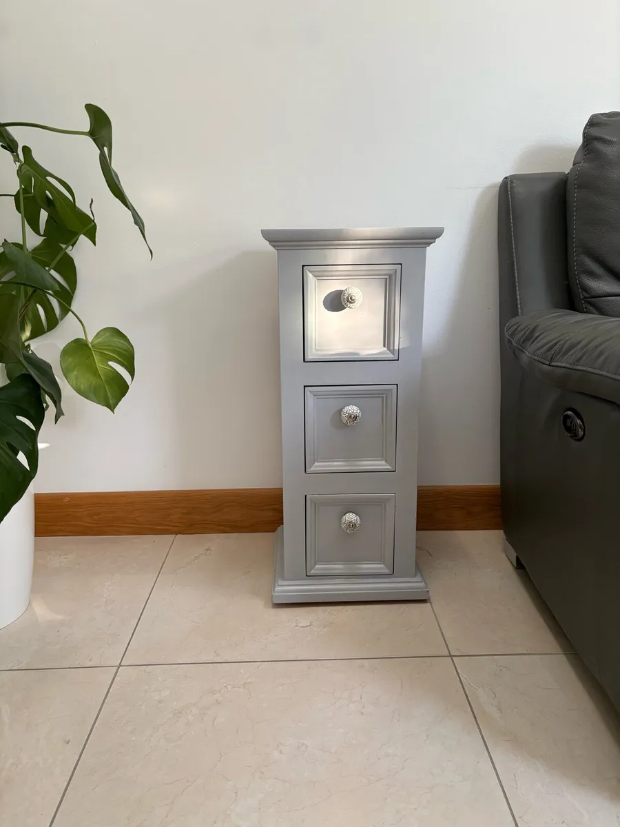 Side table - Image 2