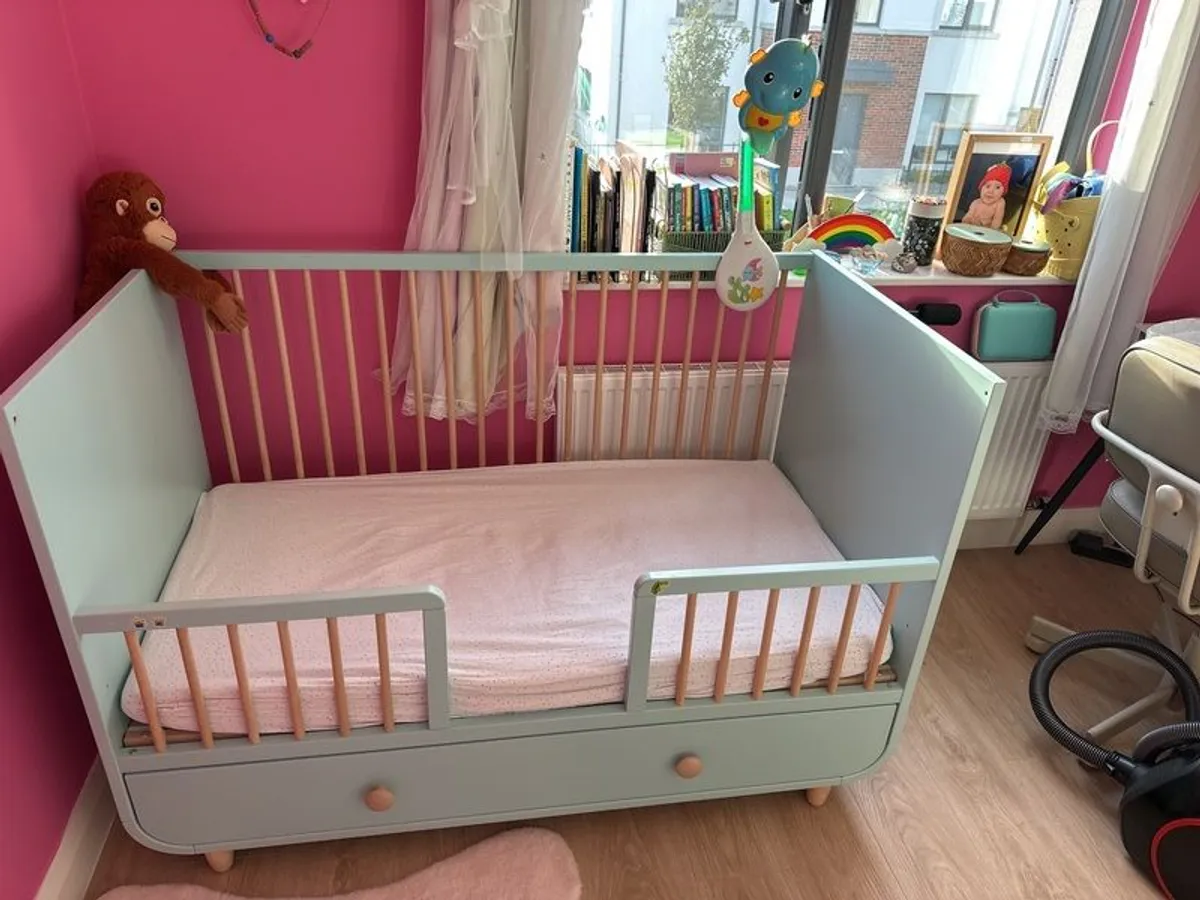 bed for kids - Image 1