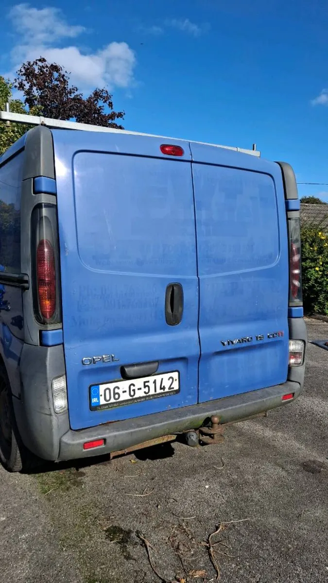 Opel Vivaro 1.9 - Image 2
